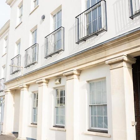 Spa Court Cheltenham Exterior photo